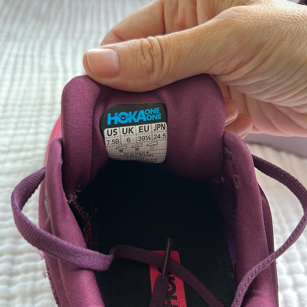 Hoka Bondi 8 Purple and Pink Athletic Shoes - Picture 2 of 2